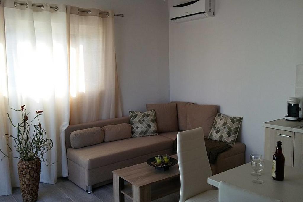 Nianthy Apartments فاليراكي المظهر الخارجي الصورة